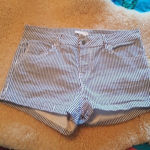 H&M pinstriped shorts